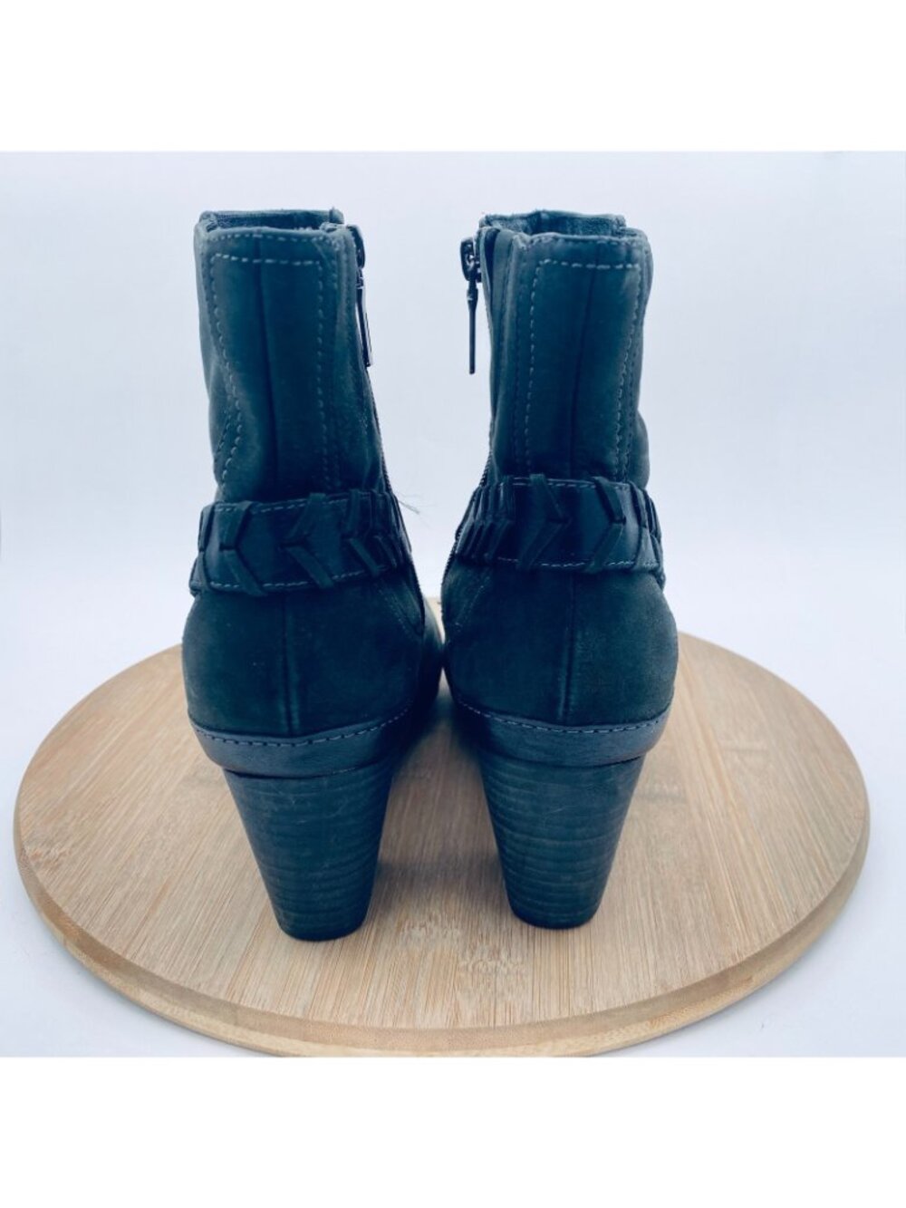 Clarks Harness Boots Womens 9.5 Gray Leather Artisan Heels Biker Gothic Cowgirl - Picture 7 of 9